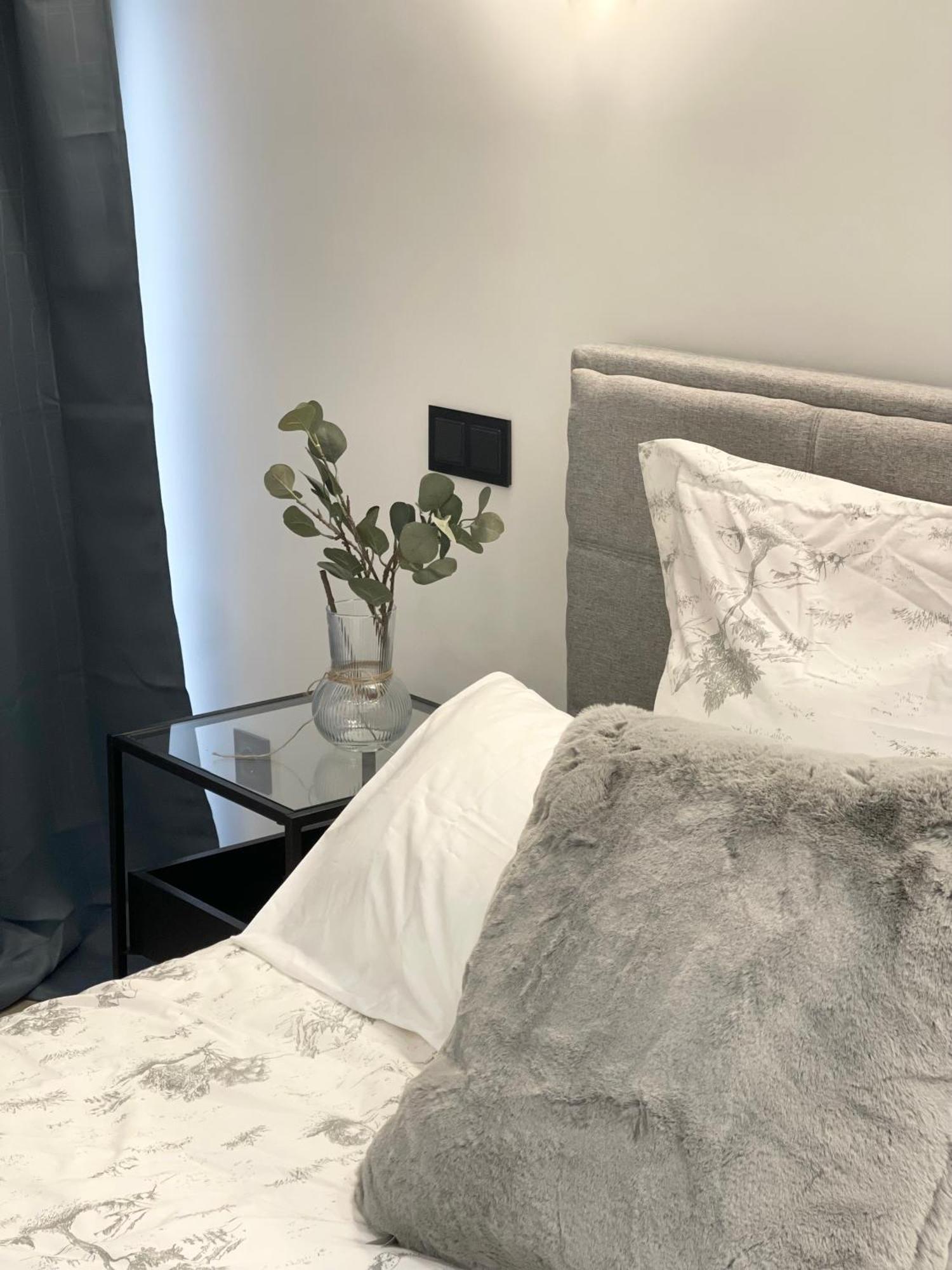 R&K Atocha Apartment Madrid Luaran gambar